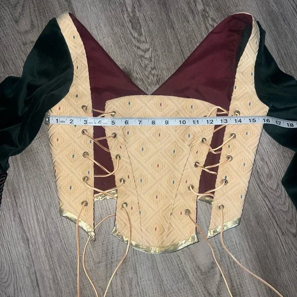 Velvet Renaissance Gown in Burgundy, Forest Green & Gold With Extras - Picture 17 of 17